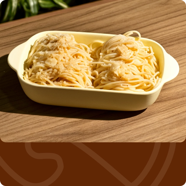 Espaguete alho e óleo